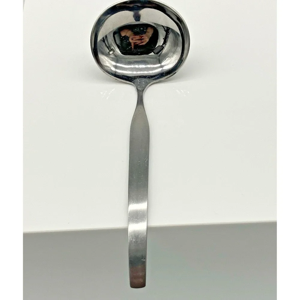 Viners of Sheffield England Empire Gravy Sauce Ladle 6-1/2